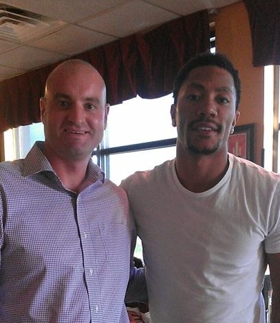 Giordano’s Manager, Brendan Clough Meets Derrick Rose at Giordano’s in Oak Brook (17 W. 280 W. 22nd St.)