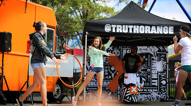 Giveaway – Summer truth Tour Meets Vans Warped Tour